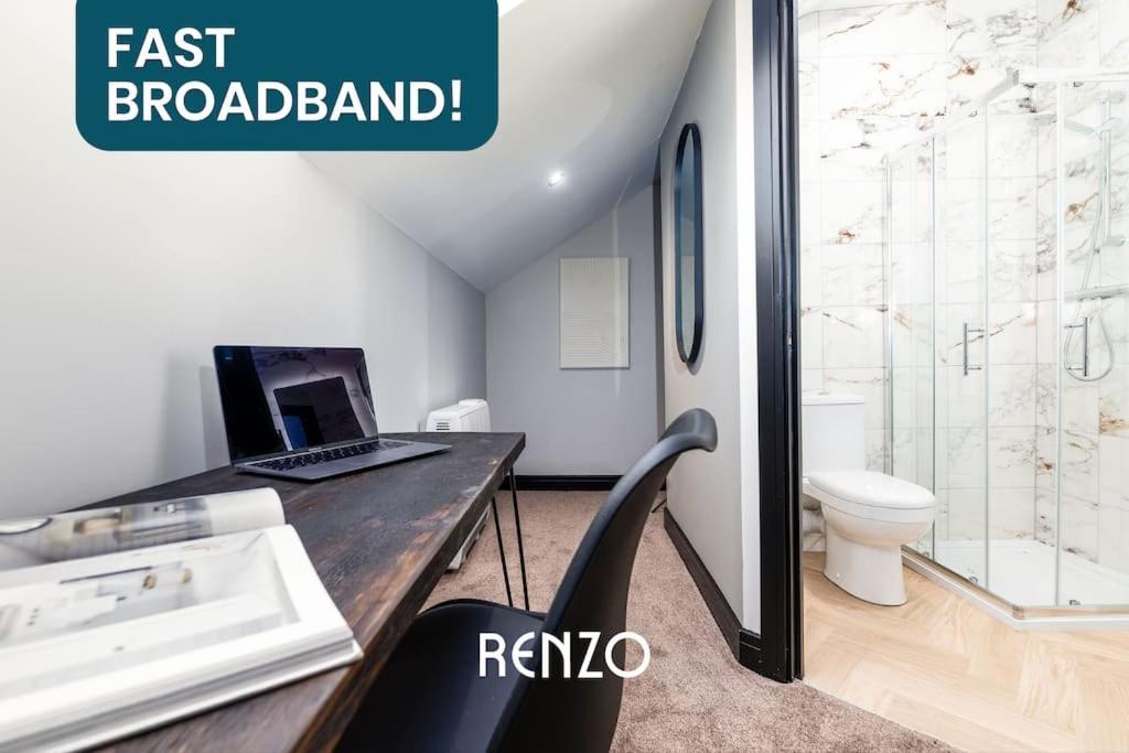 Apartamento And Beautiful 2-bed In By Renzo, Newly Refurbished, 2 En-suites!