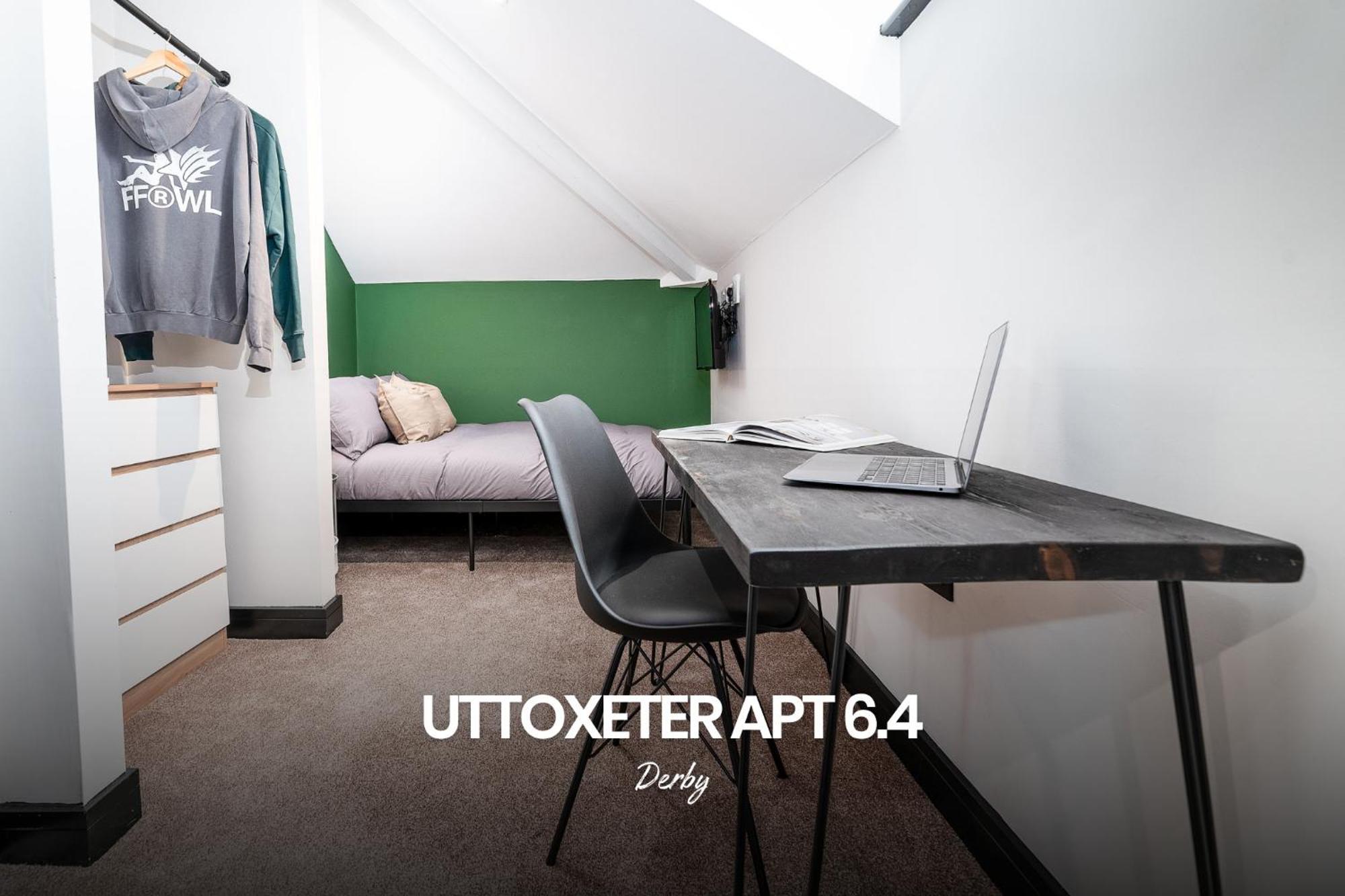 And Beautiful 2-bed In By Renzo, Newly Refurbished, 2 En-suites!